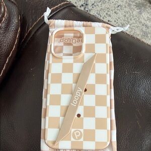 Sand dollar checkered